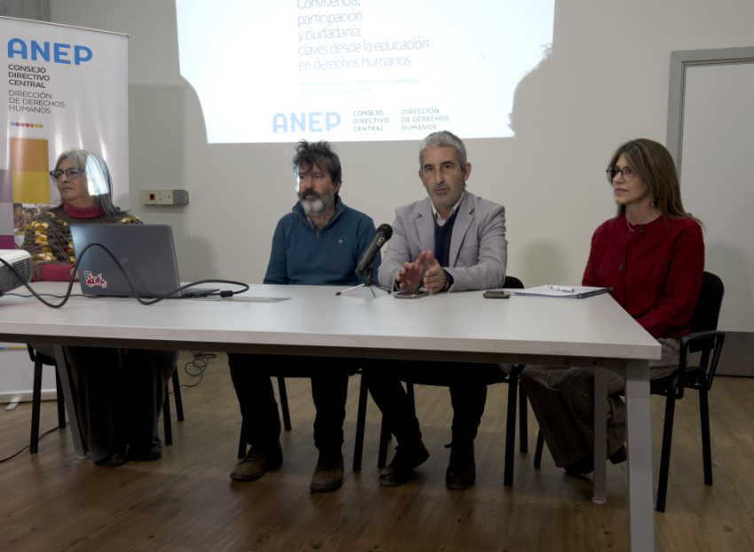 Más de 2.600 docentes se anotaron a curso de convivencia en centros de estudio