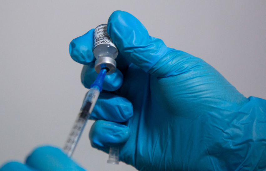 Nueva vacuna contra HPV para mujeres y hombres de 11 a 26 años cubre más serotipos en una sola dosis