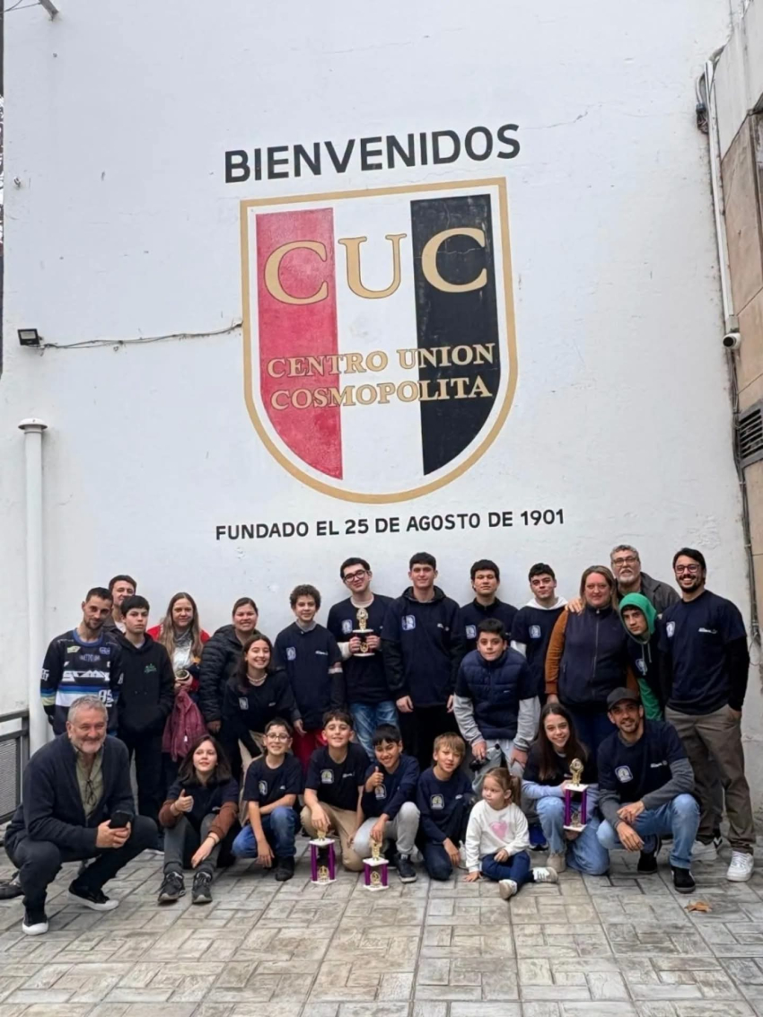 Ajedrez en la Cultura participó en Colonia