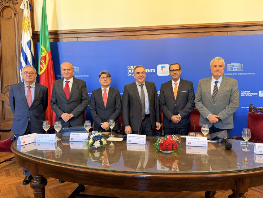 Rodríguez recibió delegación de Portugal